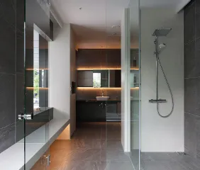 青山ショールーム シャワールーム