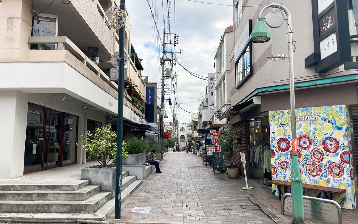 東京の高級住宅街〈自由が丘〉。静寂とにぎわいのコントラストが心地よい街