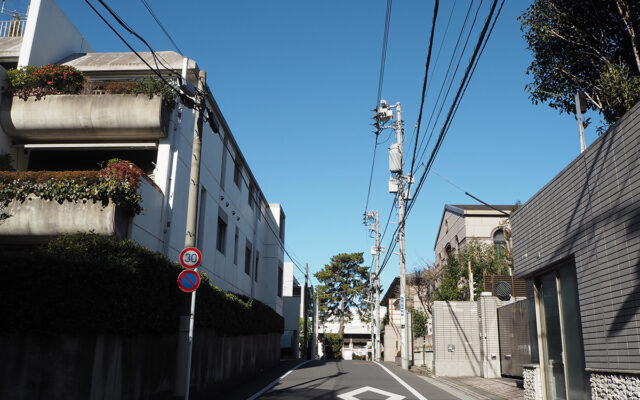 東京・渋谷区の高級住宅街〈松濤・神山町〉。静寂に包まれた美しき豪邸街
