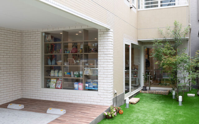 おしゃれな店舗兼住宅にリノベーションする方法。中古を買ってリノベの事例付き！