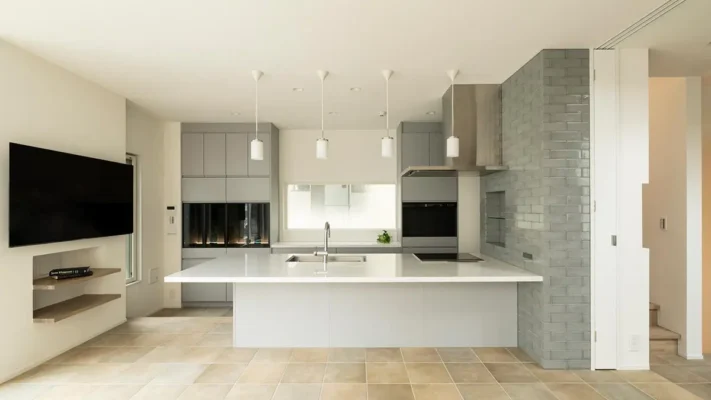 キッチンリフォーム事例_シンプルモダンな上質キッチン