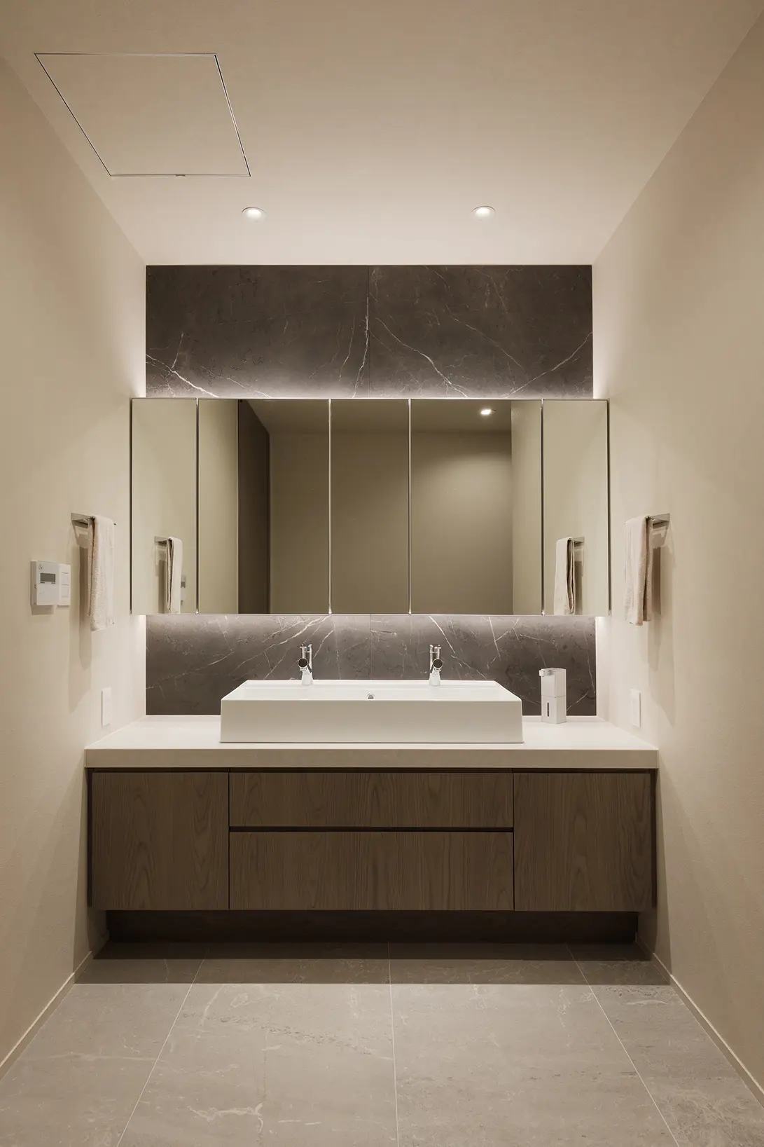 写真タイトル：タワーマンションリフォーム事例_モダン#24019